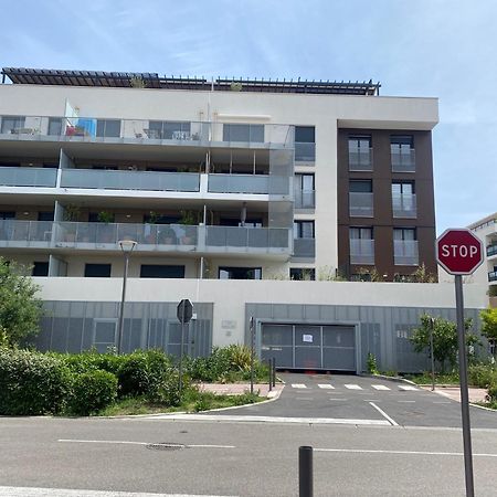 Appartement Type 2 Neuf +Grande Terrasse Le Lavandou Eksteriør billede