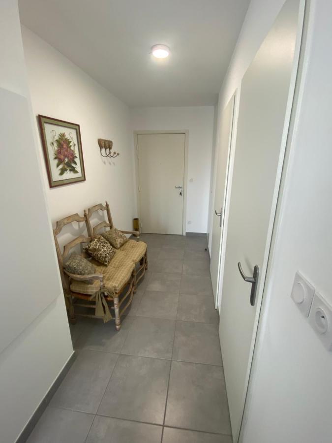 Appartement Type 2 Neuf +Grande Terrasse Le Lavandou Eksteriør billede