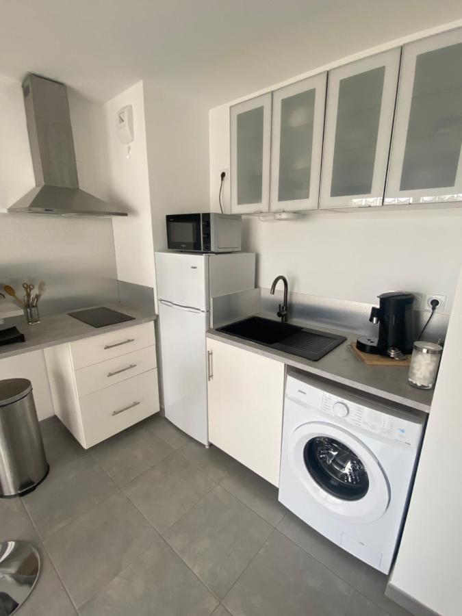 Appartement Type 2 Neuf +Grande Terrasse Le Lavandou Eksteriør billede